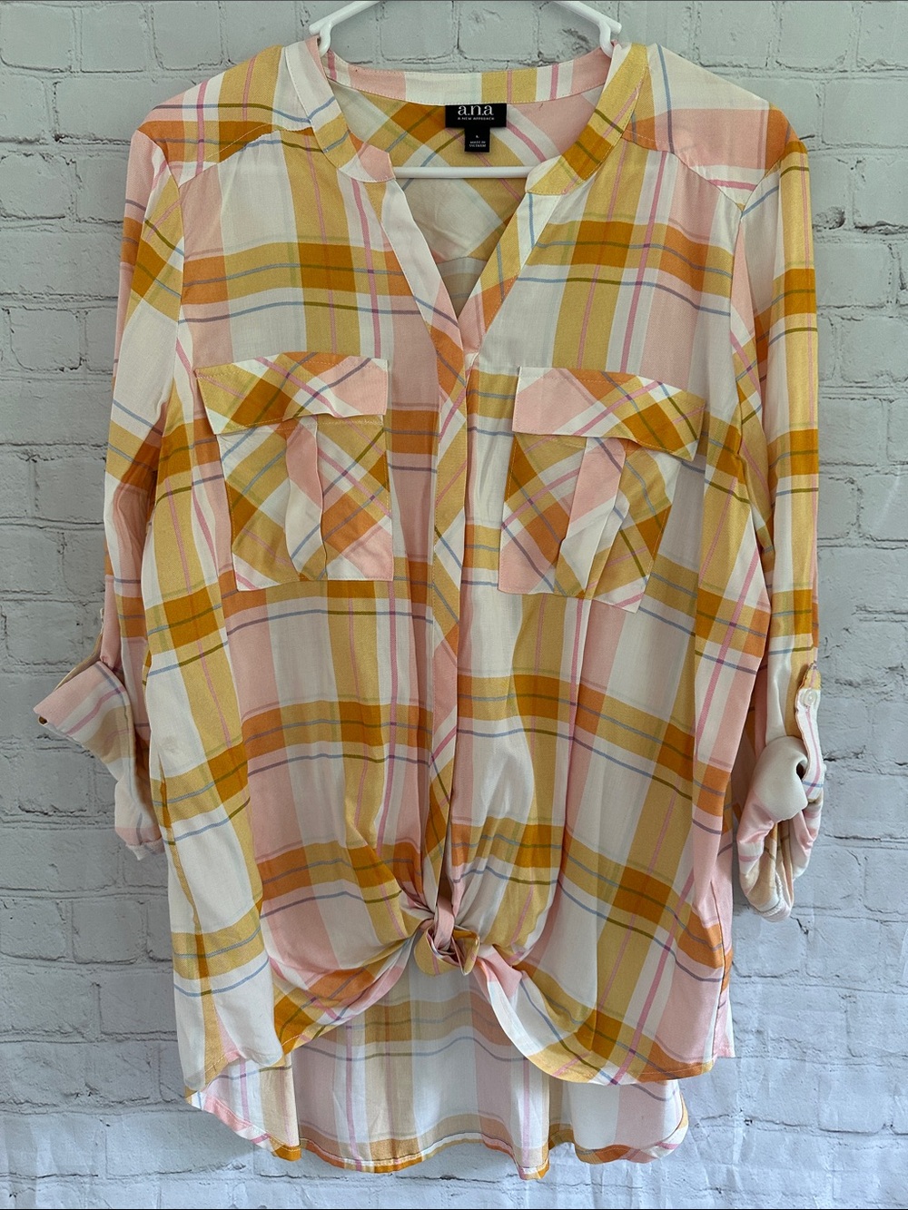a.n.a Pink & Gold Plaid Button-Front 2 pocket blouse with adjustable sleeves L